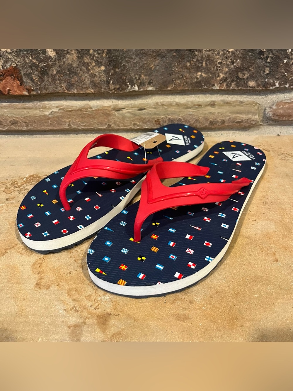 Sperry Wharf Thong Navy Nautical Flag Print Flip Flops with Red Straps